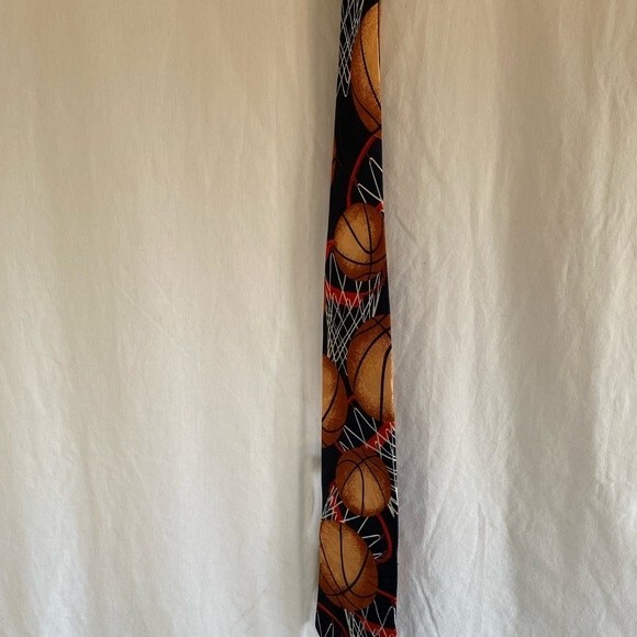 Roberto Cellini Basketball Hoops Men’s Neck Tie - Picture 2 of 7